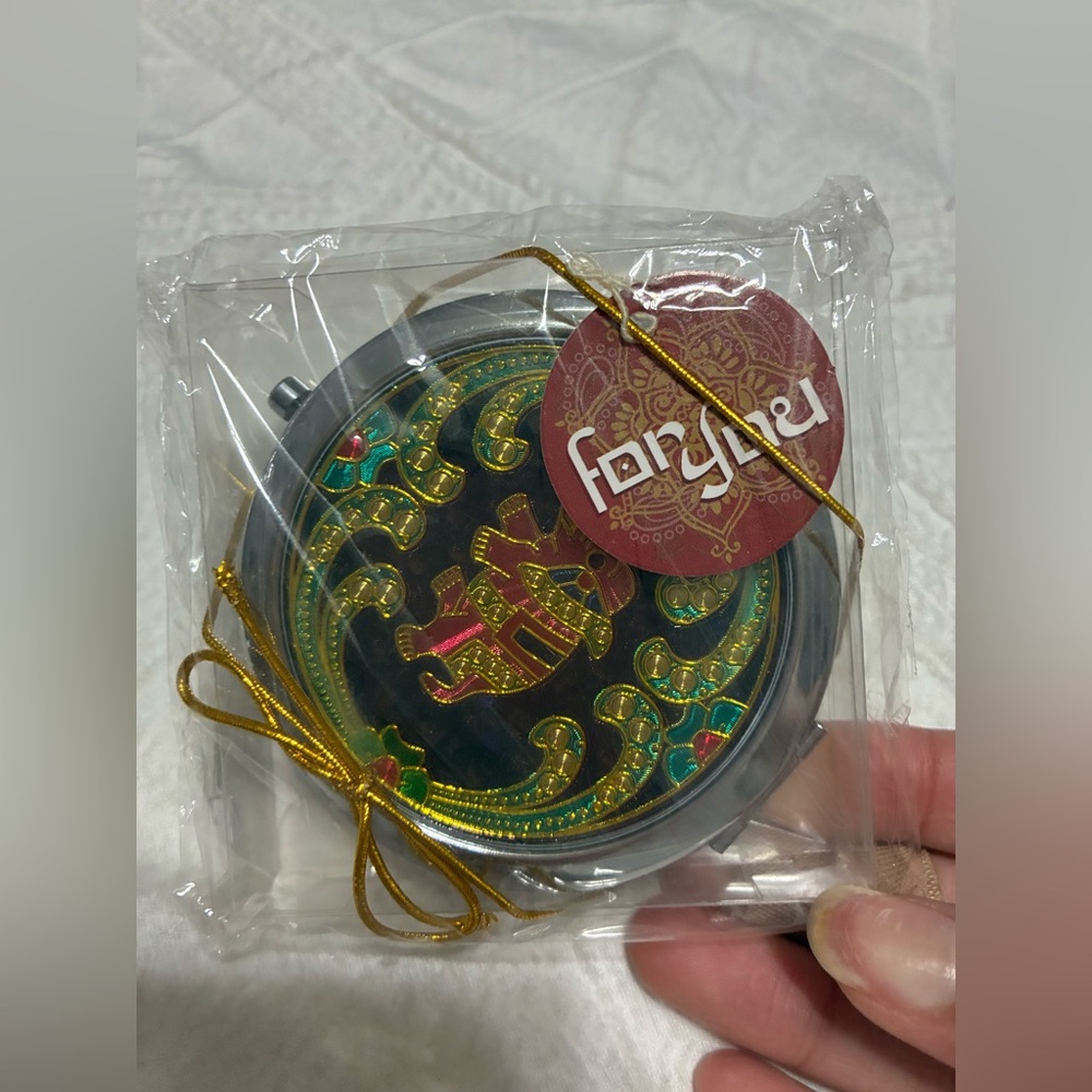 Elephant Indian Design Compact Mirror NWT